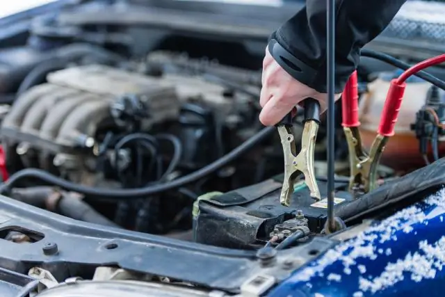 Hoe lank sal 'n motorbattery hou met 'n kragomskakelaar?