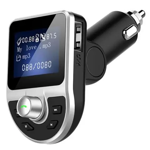 Paano ko babaguhin ang istasyon sa aking Bluetooth FM transmitter?