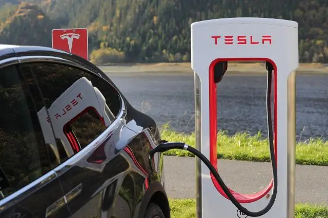 Tesla'lar bir kazada ne kadar güvenli?